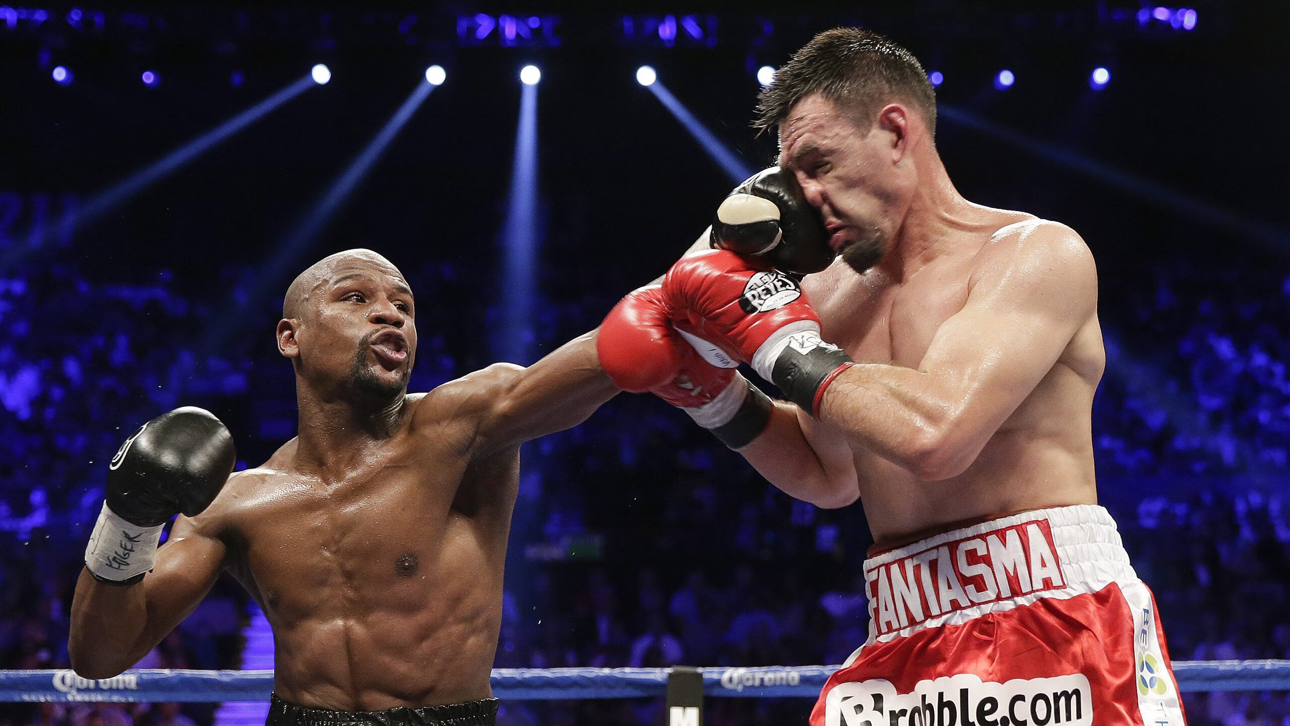 Jiu You-“足球文化推广周在上海举办”，足球推广学校